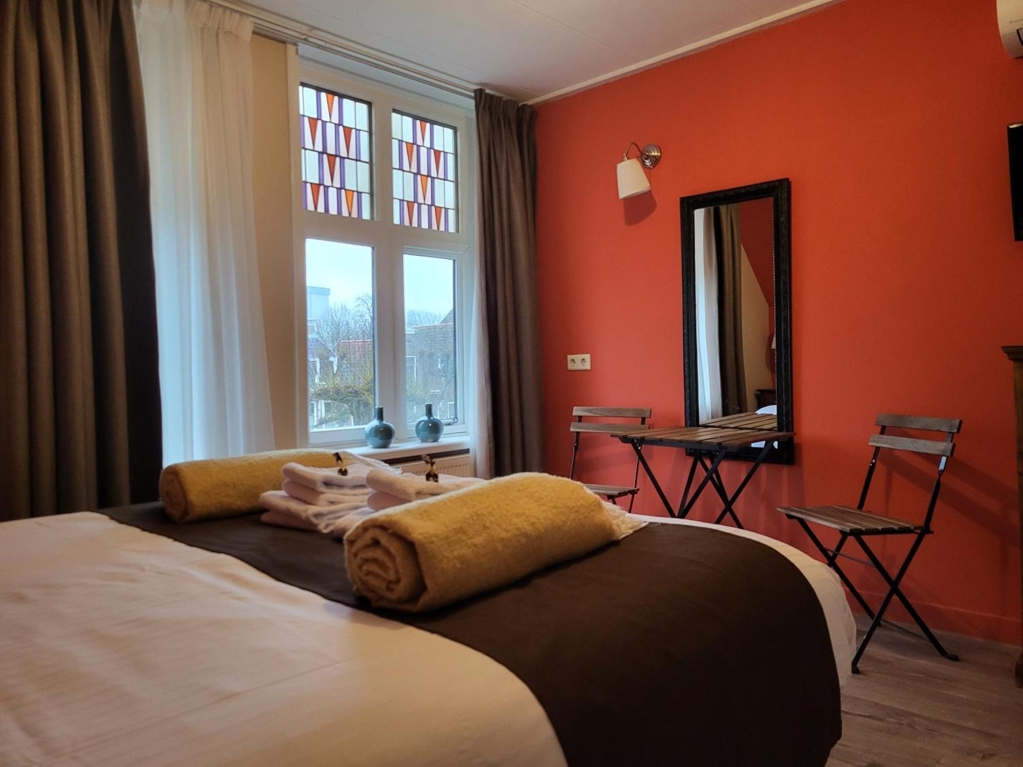 Hotel Stedswal Sloten  Exteriör bild