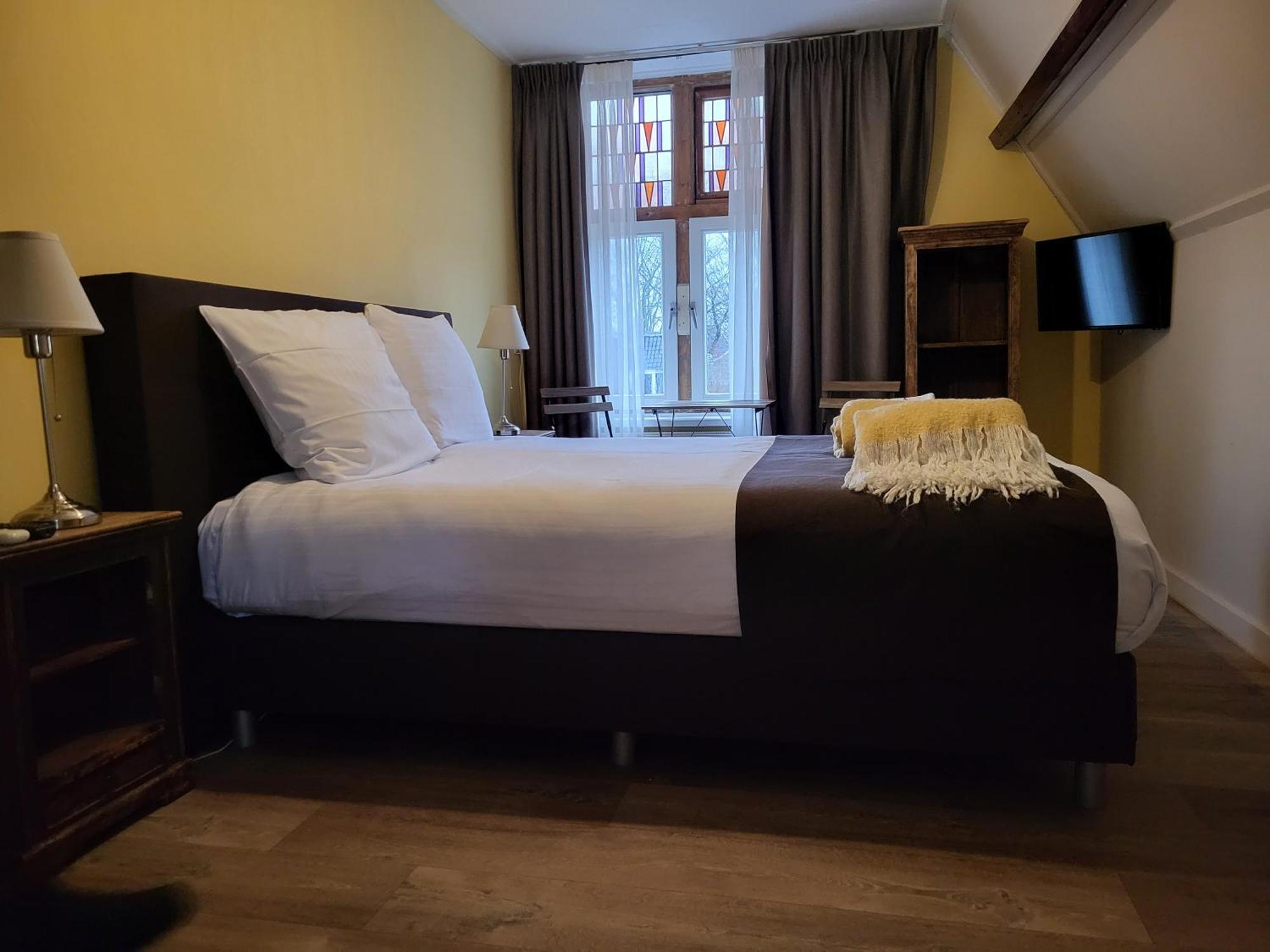 Hotel Stedswal Sloten  Exteriör bild